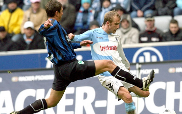 Караславов наказа Мюнхен 1860 насред препълнения „Алианц Арена”