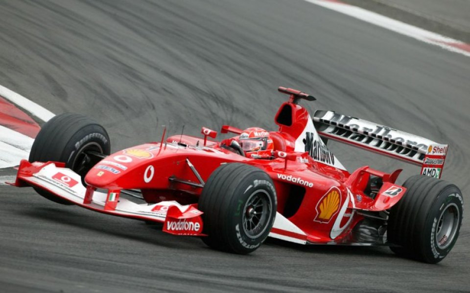 Шумахер отново ще подкара болида на Ферари