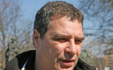 Властите тормозят Сашо Станков в Лондон