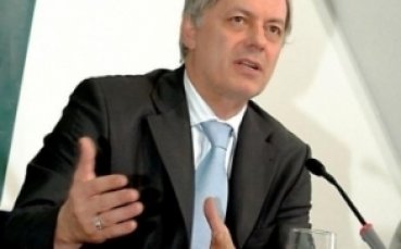 Европейско признание за Вальо Михов