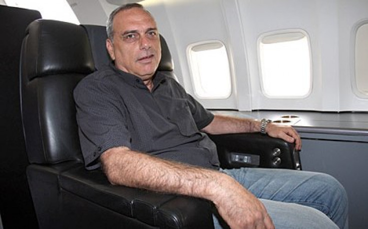 Аврам Грант трупа отсъствия в Челси