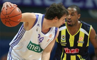 Реал Мадрид взе дербито с Фенербахче