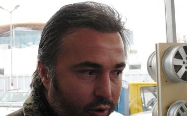 Локо Пд освободи двама аржентинци