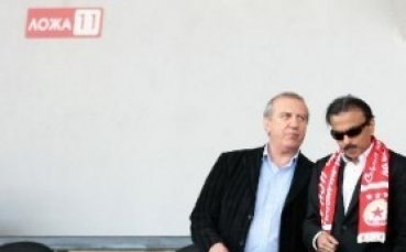 Томов отново отрече за продажба на ЦСКА