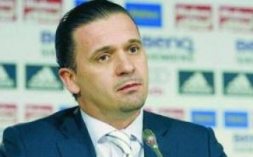 Миятович: Не трябва да се отпускаме