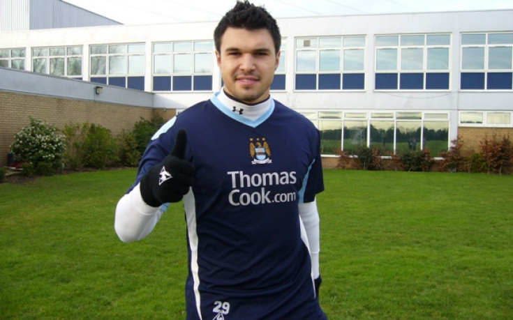 Свен: Божинов не спира да се усмихва, но още не е готов