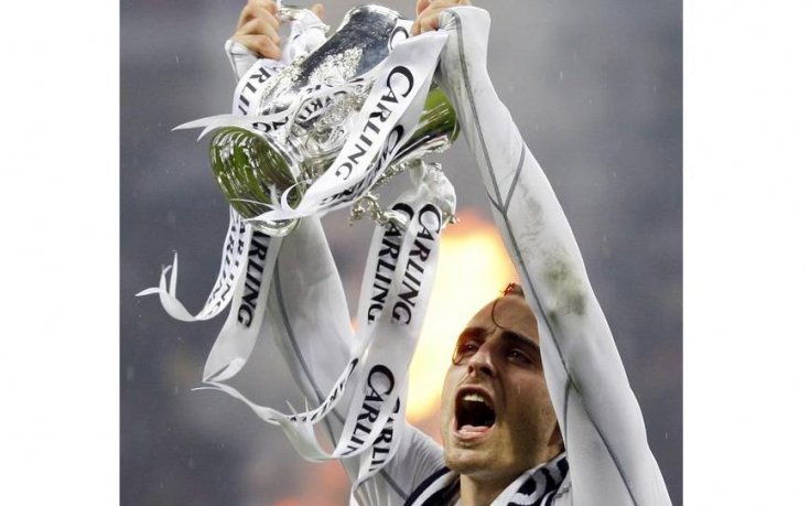 Бербатов пришпори Абрамович и стана по-голям