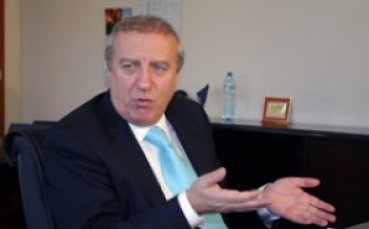 Александър Томов