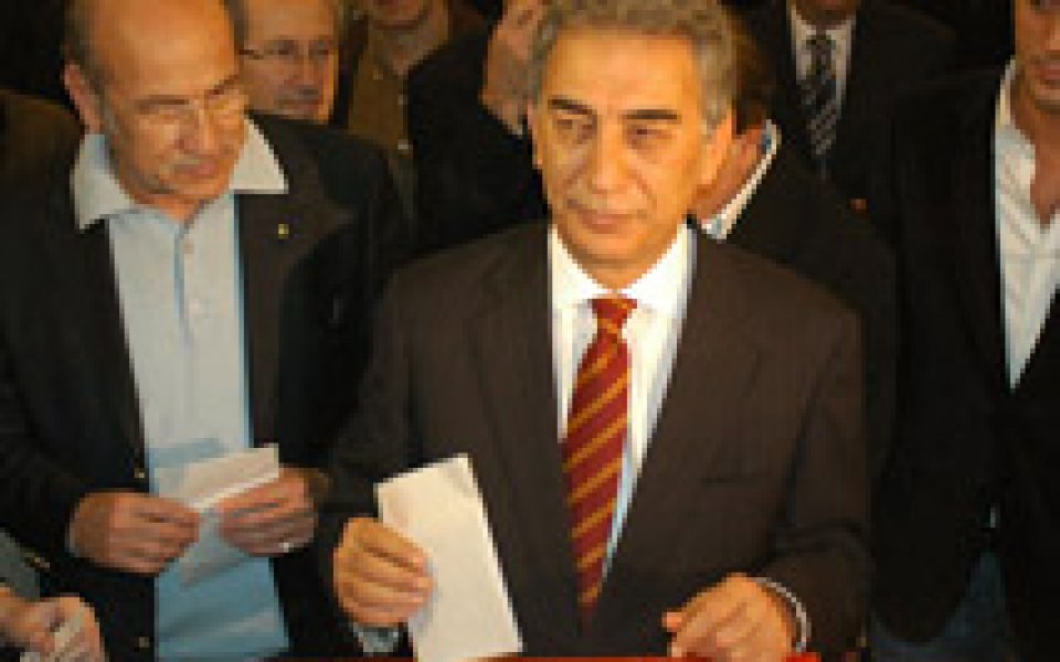 Адан Полат е новият президент на Галатасарай