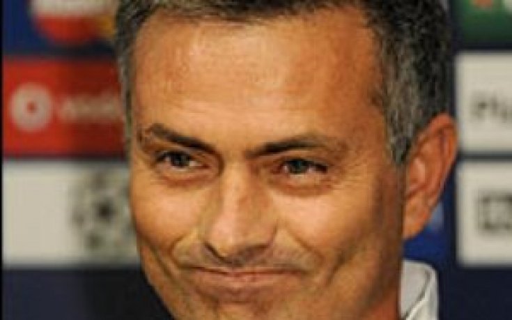 Моуриньо: Не преговарям с Интер