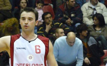 ЦСКА освободи Людмил Хаджисотиров
