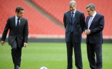 Франция няма да бойкотира Пекин 2008