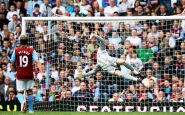 Уигън спря Стилиян Петров за Купата на УЕФА