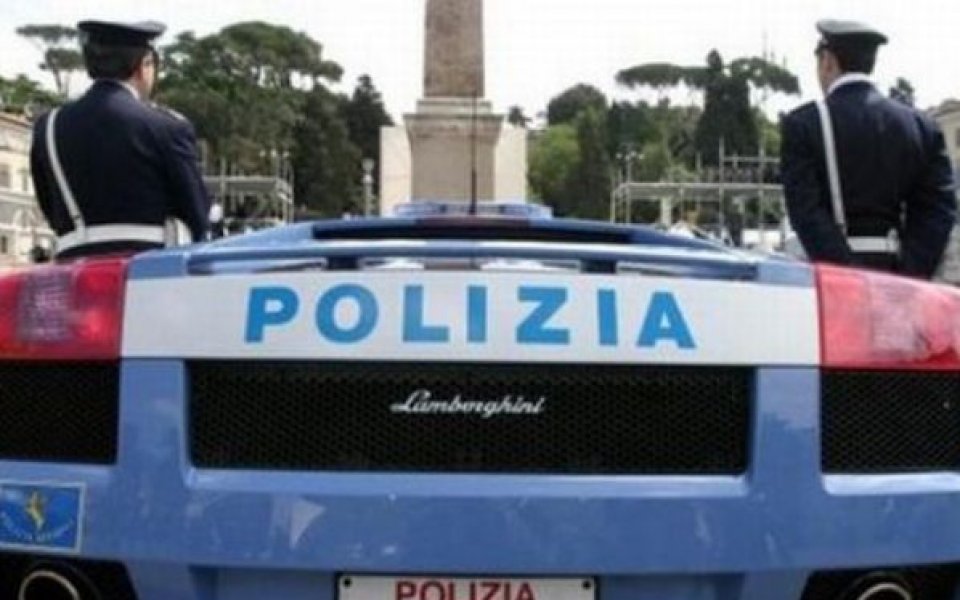 Полицайка опита да се самоубие на мач от Серия Б