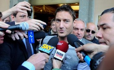 Солена глоба за Тоти заради критика към съдия