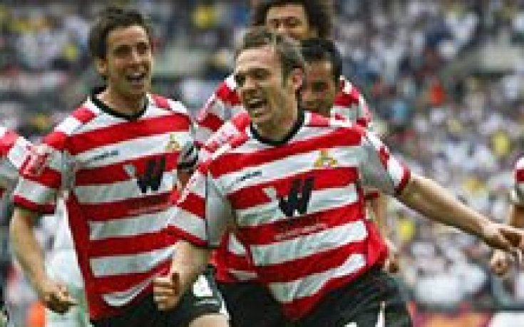 Лийдс загуби финалния плейоф, Донкастър в Чемпиъншип