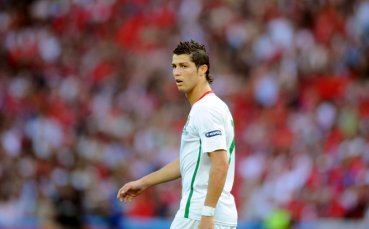 Португалия вече се вижда на четвъртфинал