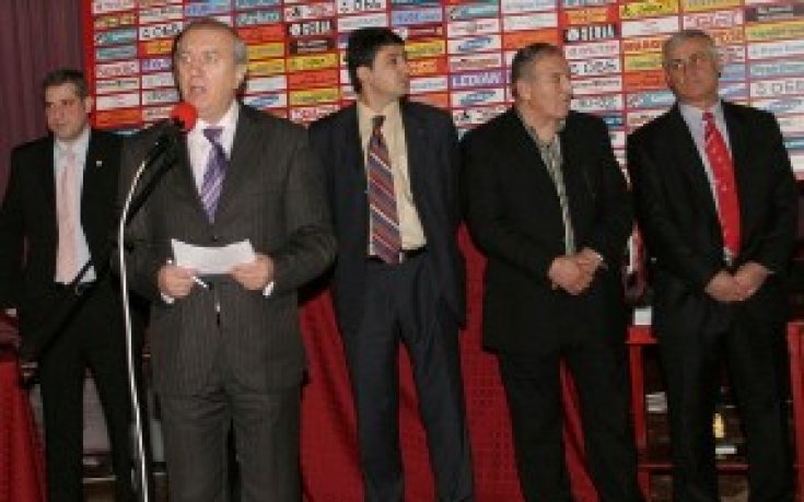 ЦСКА: Александър Томов е работил за клуба без пари