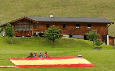 Испания си нарисува пътя до финала