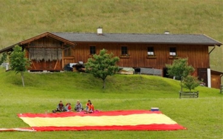 Испания си нарисува пътя до финала