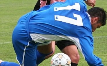 Локомотив взе нападател