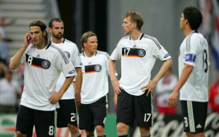 Метцелдер се закани да се обръсне след финала