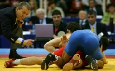 Злато и сребро за кадетите на европейското първенство по борба