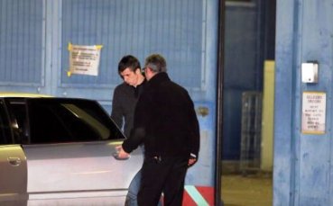Бартън прекара първата тренировка на Нюкасъл в затвора