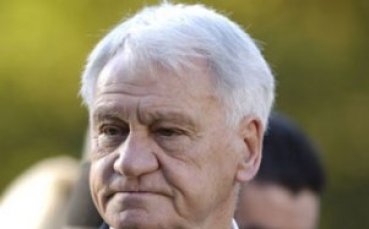 Сър Боби Робсън призна: Губя битката с рака