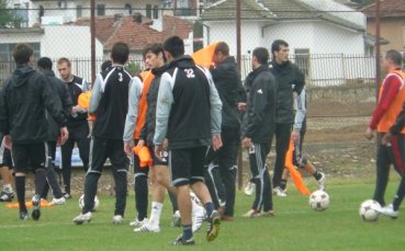 Благотворителност в Литекс преди мача с Вила