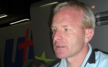 Таре: Бой в съблекалнята? Нормално