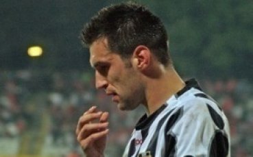 Георгиев игра при загуба на Левадиакос, Камбуров отново резерва
