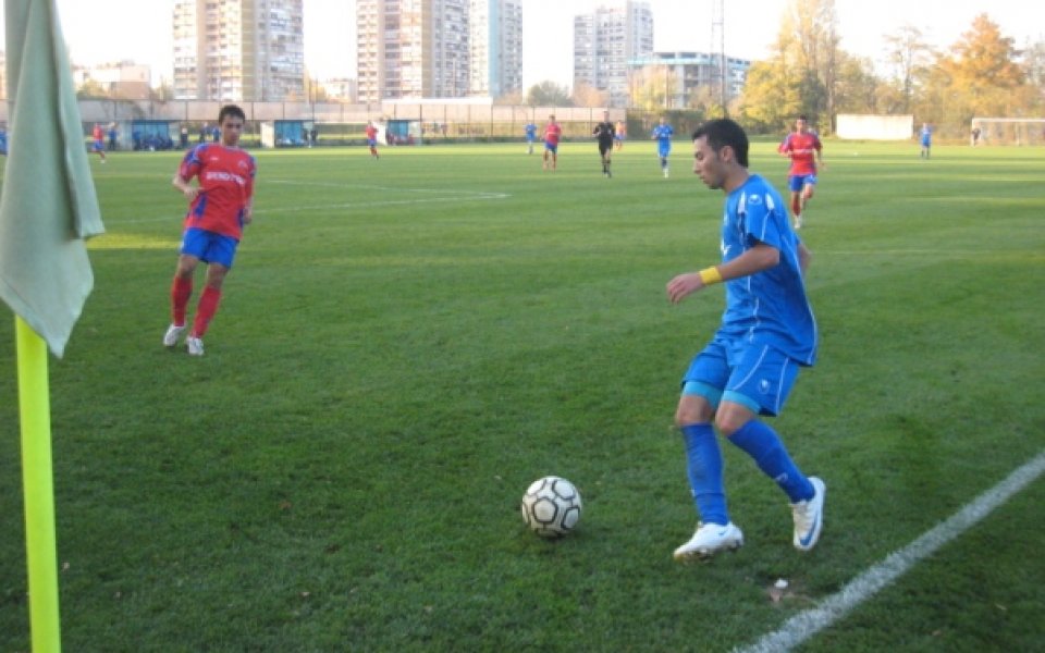 Недялков и Цачев носят победа на Левски срещу Сливен