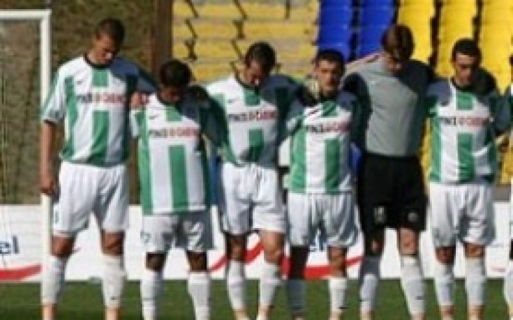 Вихрен тресна тежко Черноморец в Бургас