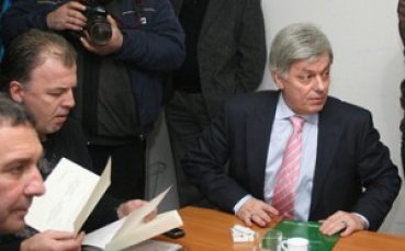 Конгресът като подарък за ЧРД на Митко Бербатов
