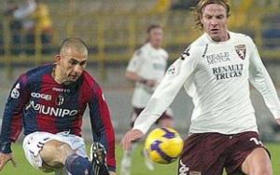 Болоня се разправи с Торино в мач със 7 гола