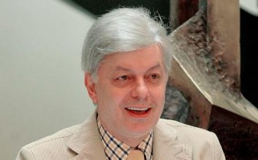 Емил Костадинов