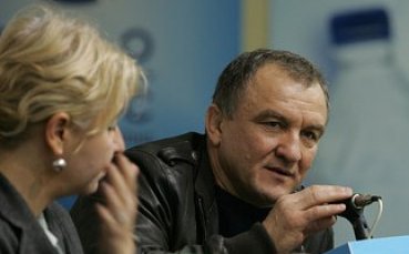 Симо Щерев честити ЧРД на Вальо Йорданов чрез Гонг