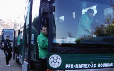 Нафтекс продължава с победния ход