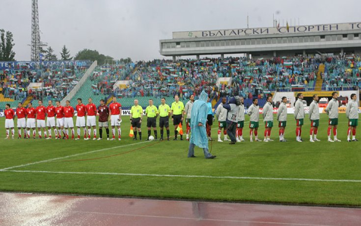 Мъри обяви стартовите 11