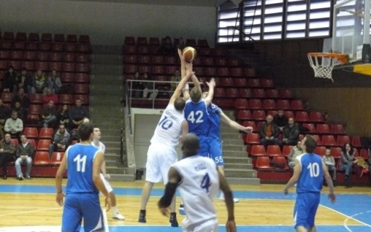 Левски се провали в Кавадарци