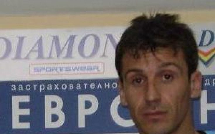 Николай Атанасов пети в скока на дължина, Себастиан Байер е шампион