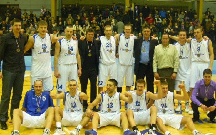 Бронзът остана в Плевен