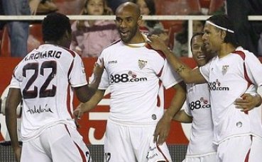 Кануте циментира третото място на Севиля