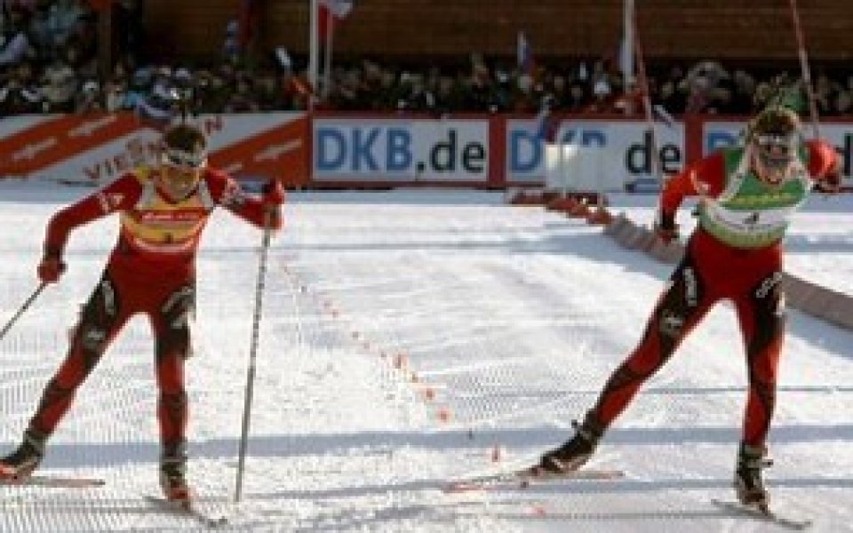 Свендсен спечели преследването на 12,5 километра, Бьорндален с трофея