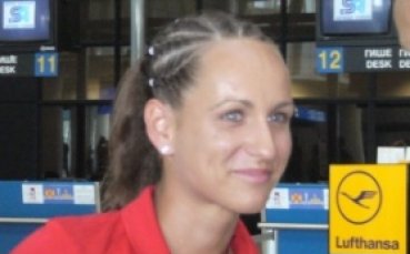 Евтимова отпадна на полуфинал на двойки