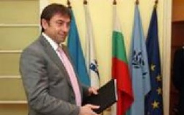 Евгени Иванов и Божидар Искренов арбитри на училищен празник