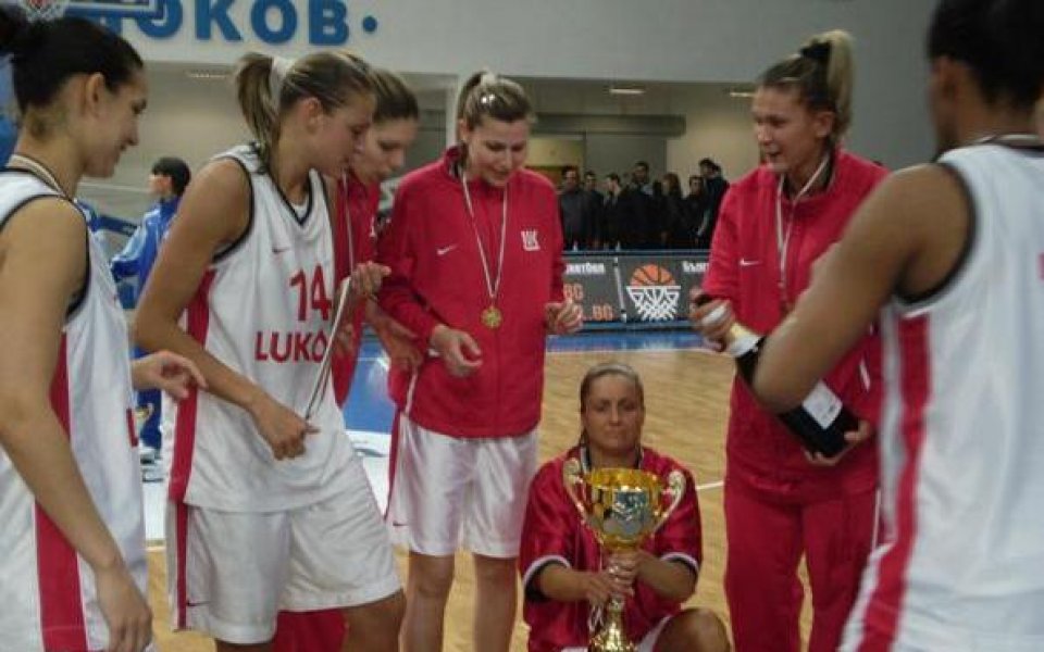 Дунав и ЛукОйл в битка за златото при баскетболистките