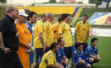 Левски падна с дузпи от Чес Юнайтед