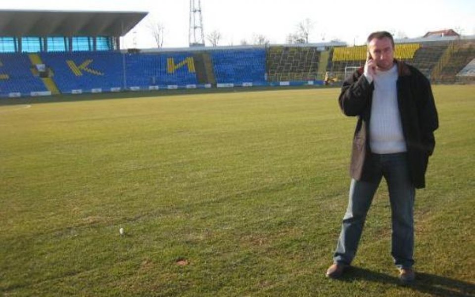 Стоилов прави закрита тренировка на Герена
